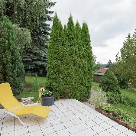 Detached Holiday Home In Moschwitz Saxony With Private Terrace Semesterbostad Plauen